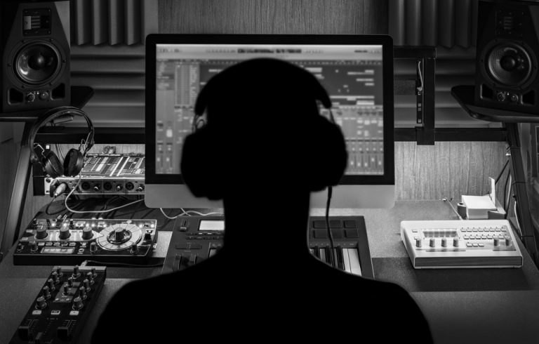 The Role Of The Producer In Rap & Hip Hop Music